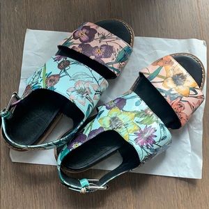 YES floral sandals from UO
